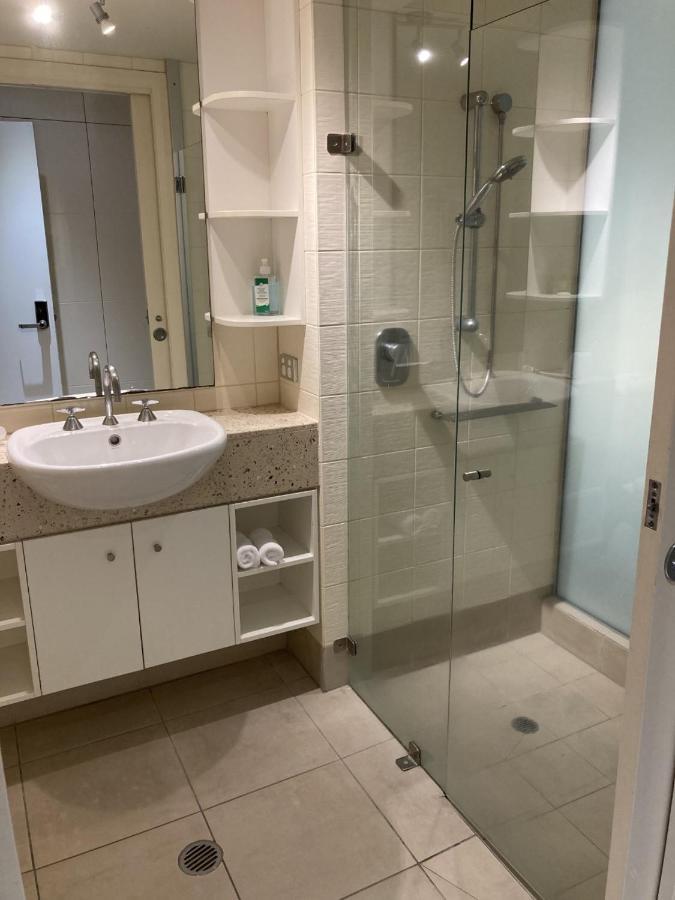 Peppers Club Luxurious 2 Bedroom Rooftop Terrace Apartment *