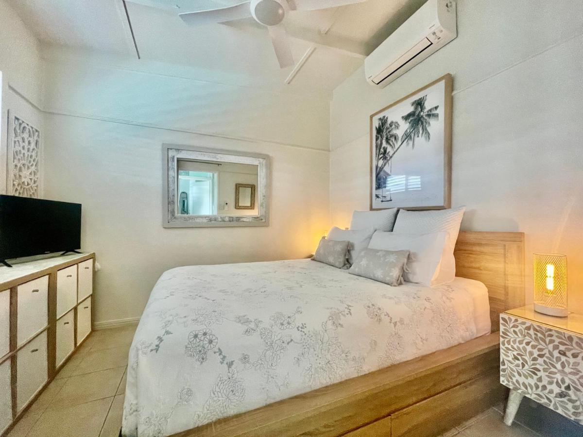 Sweet Creek Cottage, Palm Cove, 200m To Beach, Heated Pool, Pets Holiday home
