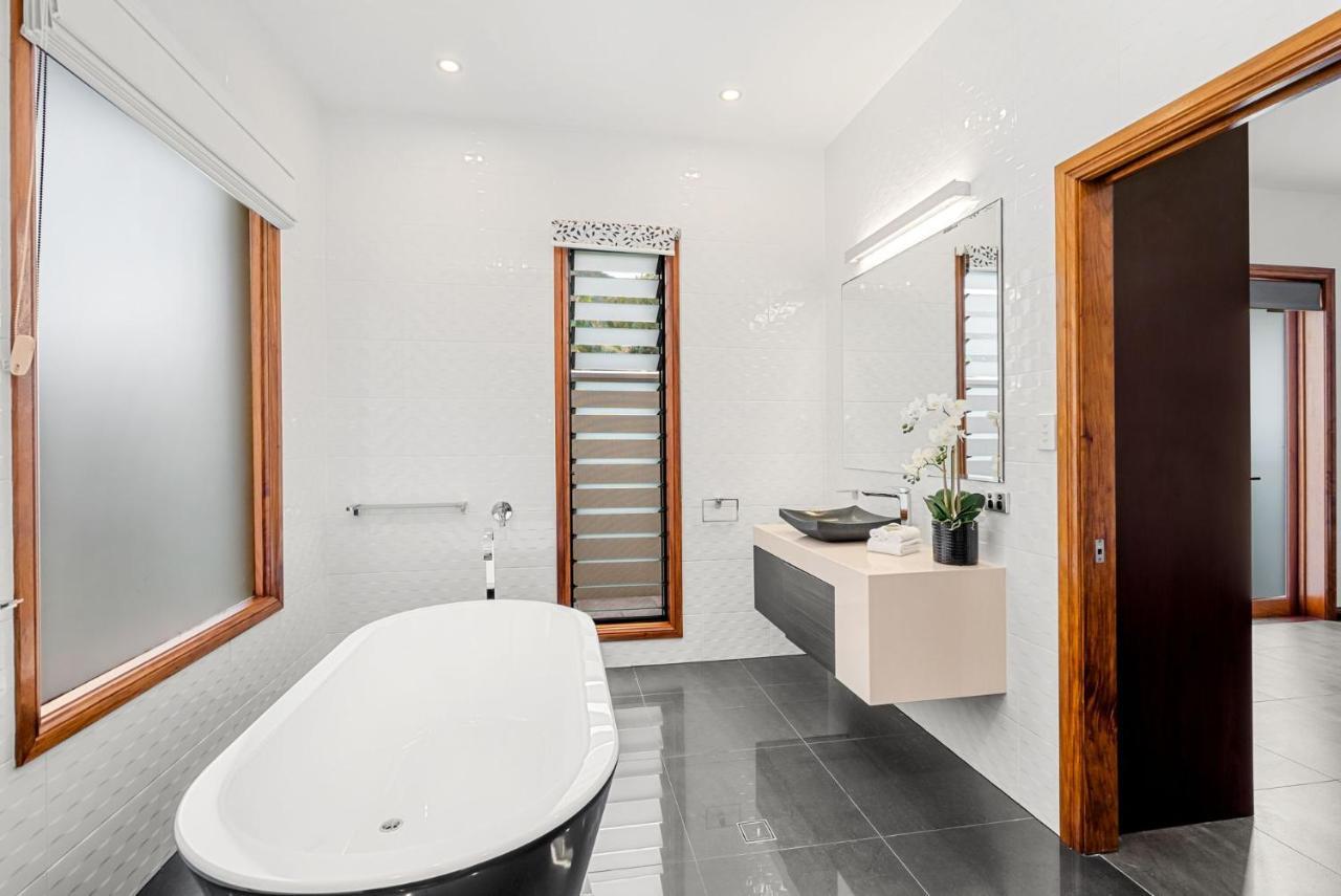 Holiday home Belle Escapes 54 Ocean Drive Luxury Palm Cove