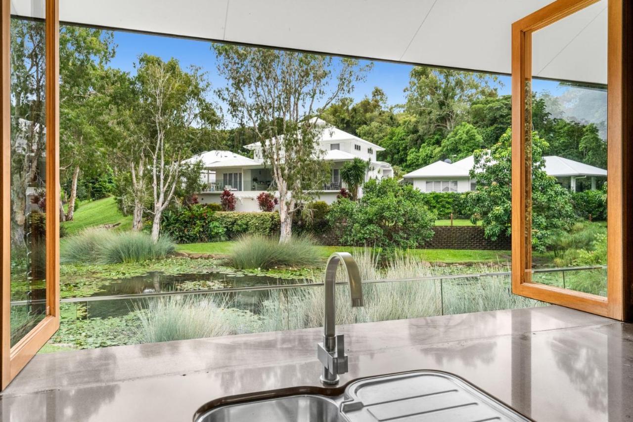 Belle Escapes 54 Ocean Drive Luxury Holiday home Palm Cove