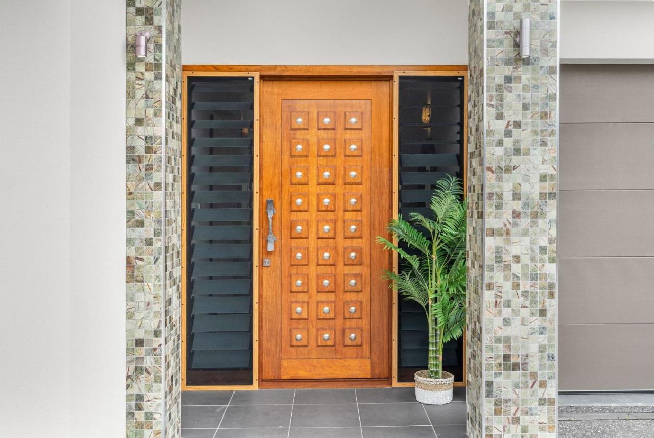 Belle Escapes 54 Ocean Drive Luxury Holiday home Palm Cove