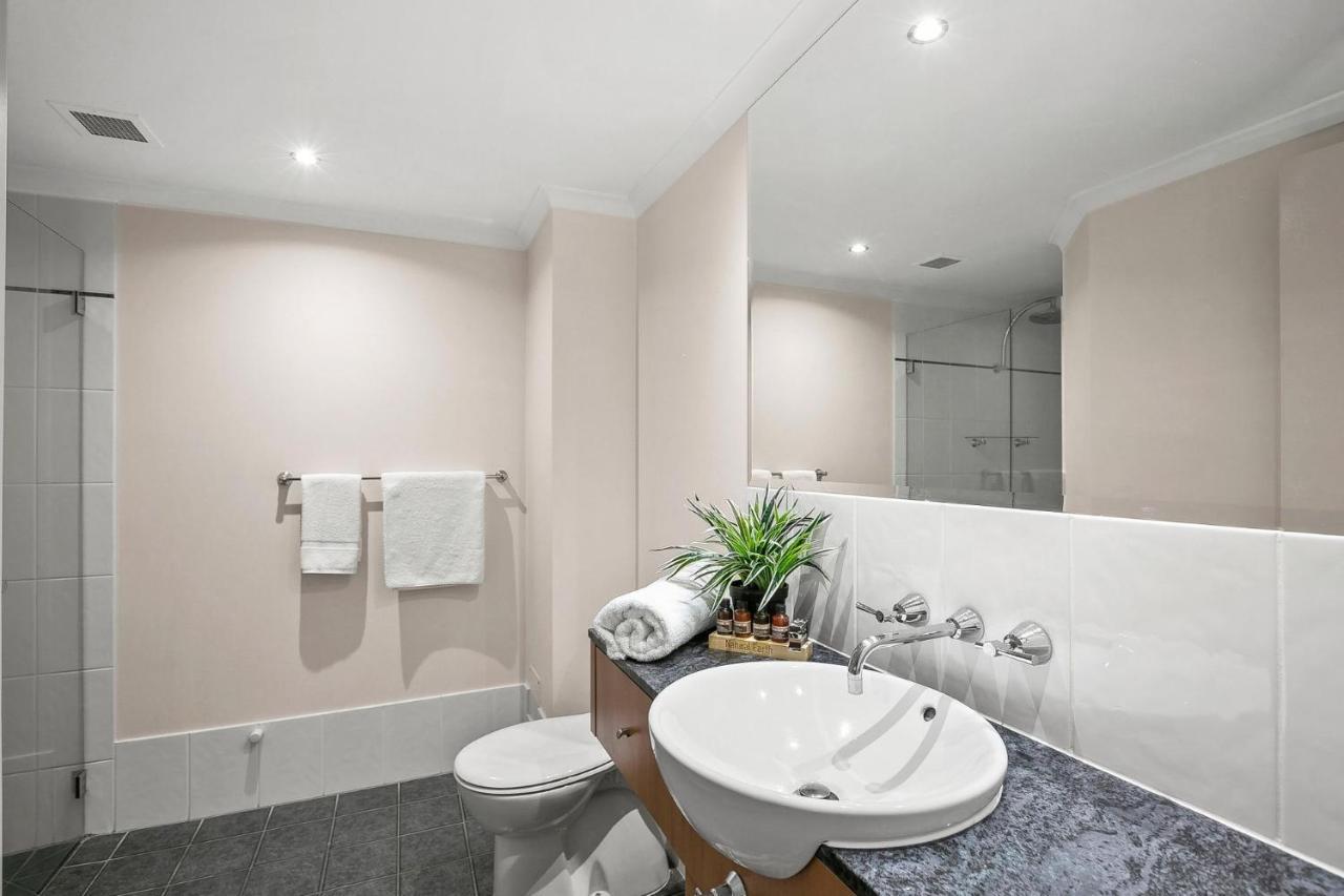 Belle Escapes Poolview 77 Alamanda