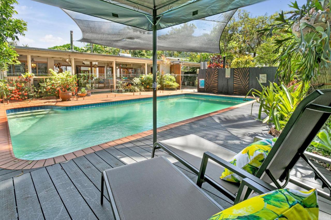 Belle Escapes Tropical Haven Holiday home