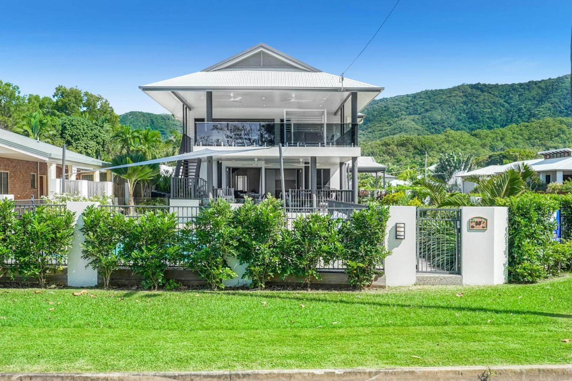 Belle Escapes Beachfront Luxury 53 Arlington Clifton Holiday home