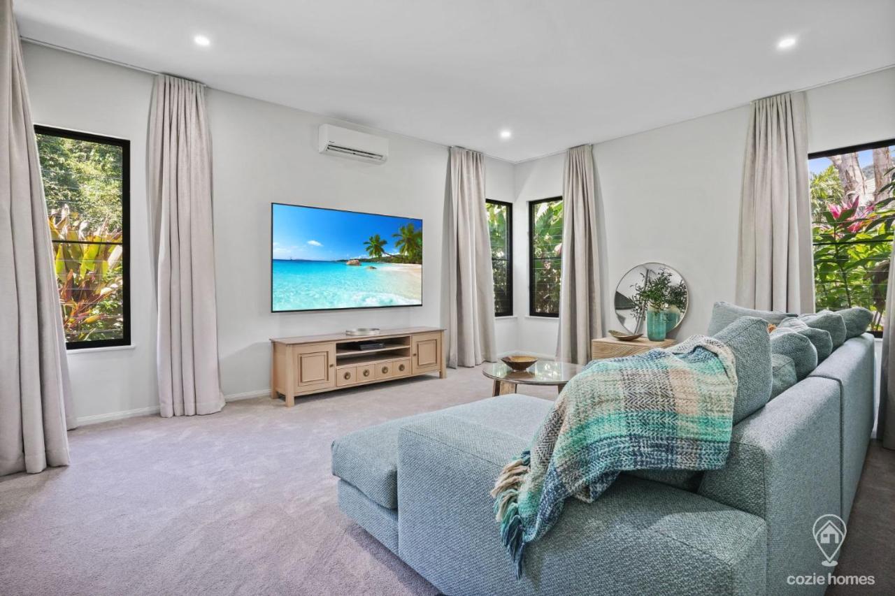 House Heliconia - Luxury Living In * Palm Cove