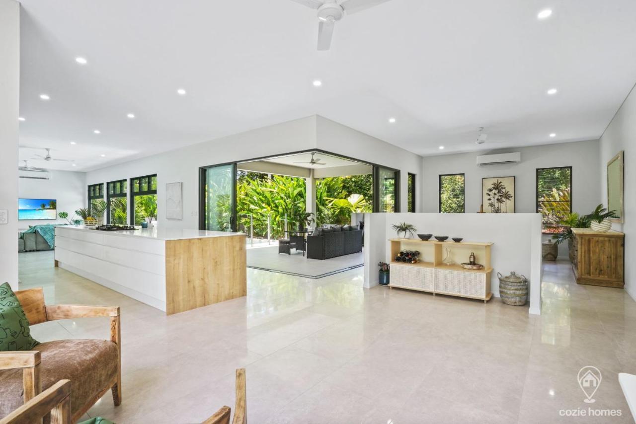 Holiday home House Heliconia - Luxury Living In Palm Cove