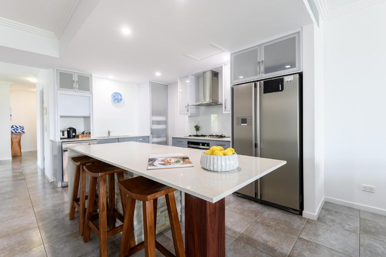 Island Views Beachfront 4* Palm Cove