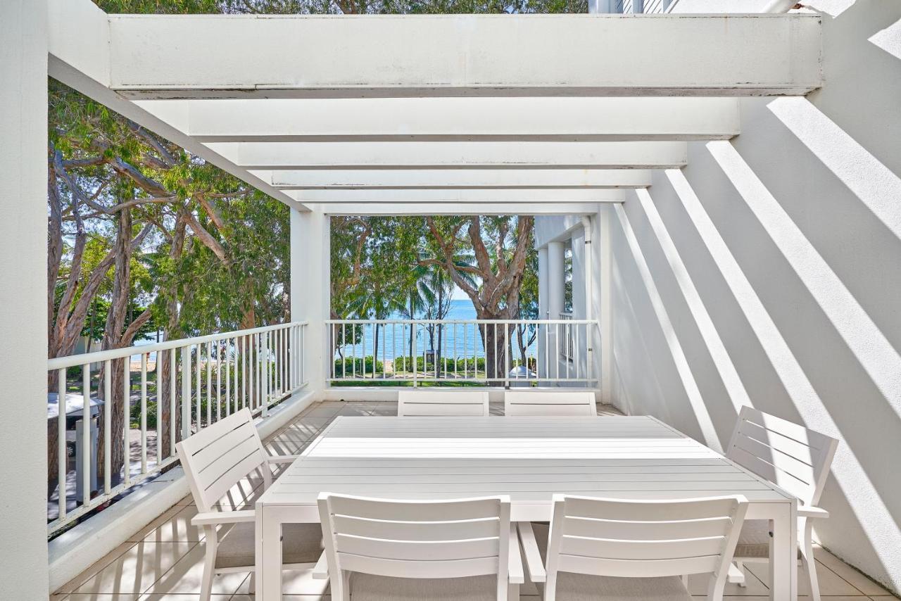 Oceanfront Penthouse Club Apartment Palm Cove