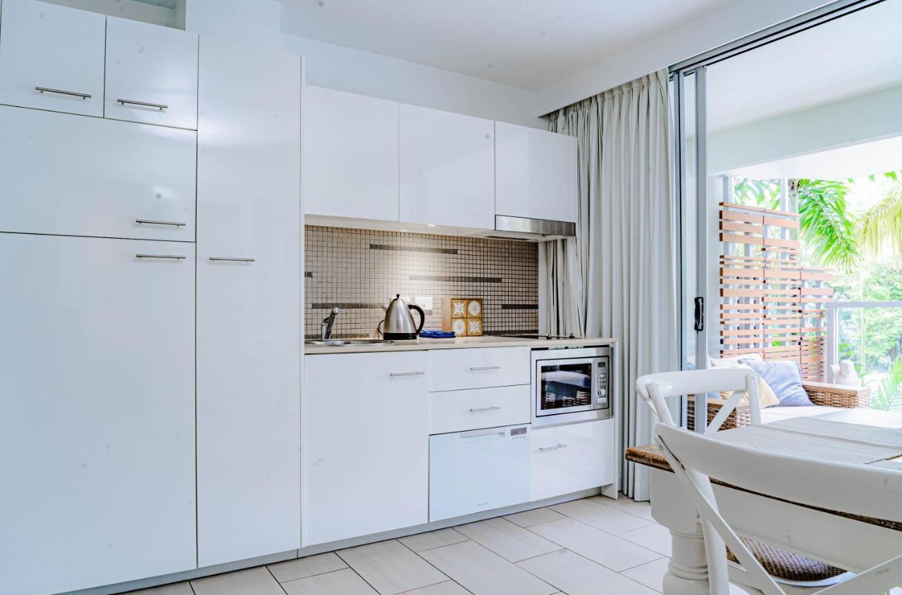 Drift Palm Cove- Private 2 Bed -apartment 2204 *