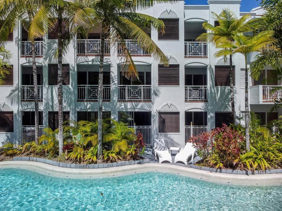The Palms Retreat - Alassio Beachfront * Palm Cove