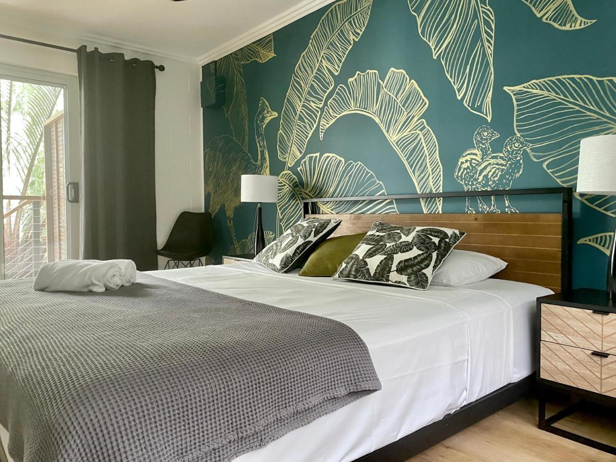 The Palms At 3*