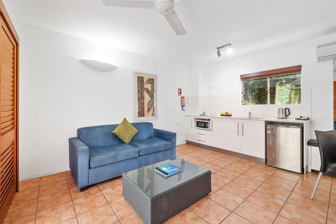 Apartment Paradise On The Beach - Privately Managed