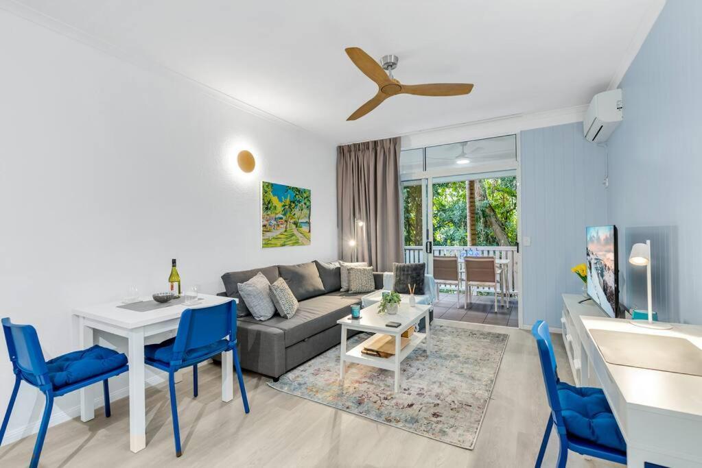 Triton's Retreat Apartment