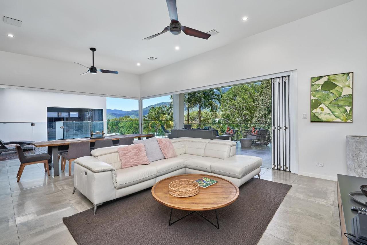Holiday home Canopy Views House With Heated Pool *