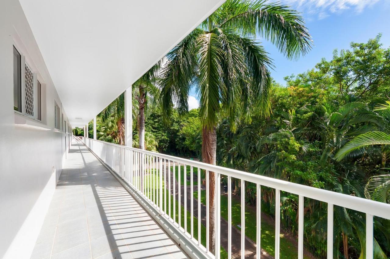 2 Bedroom Red Cowrie Apartment Palm Cove
