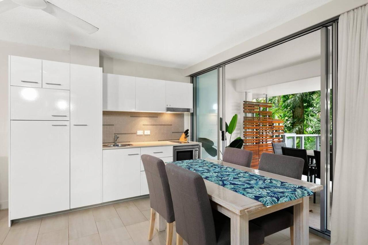 'pure Paradise' Waterfront Living At Imagine Drift Apartment Palm Cove