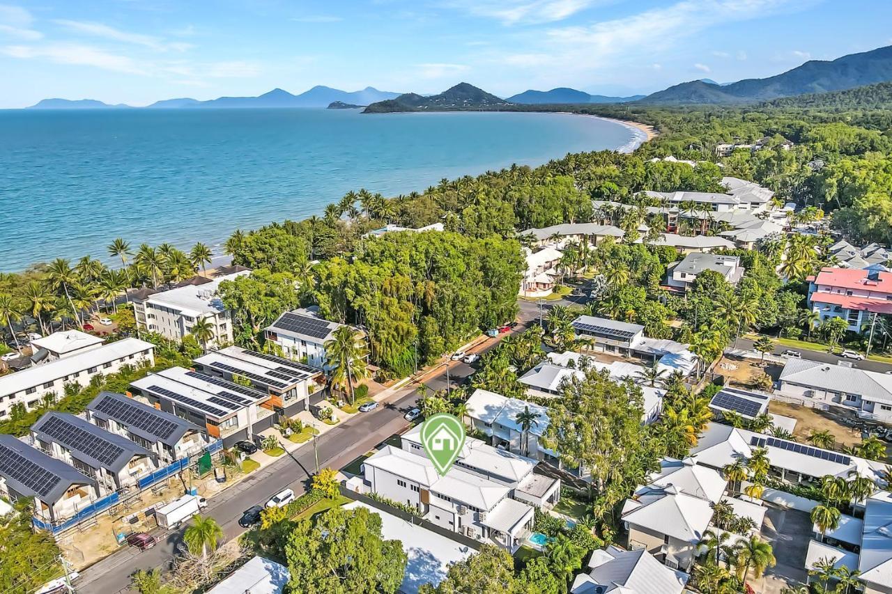 Holiday home The Santana Collection Two - Luxury In The Heart Of