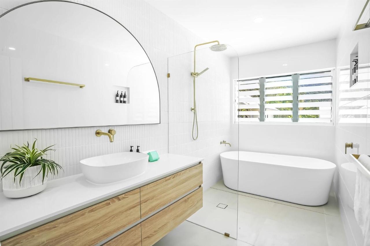 The Santana Collection Two - Luxury In The Heart Of
