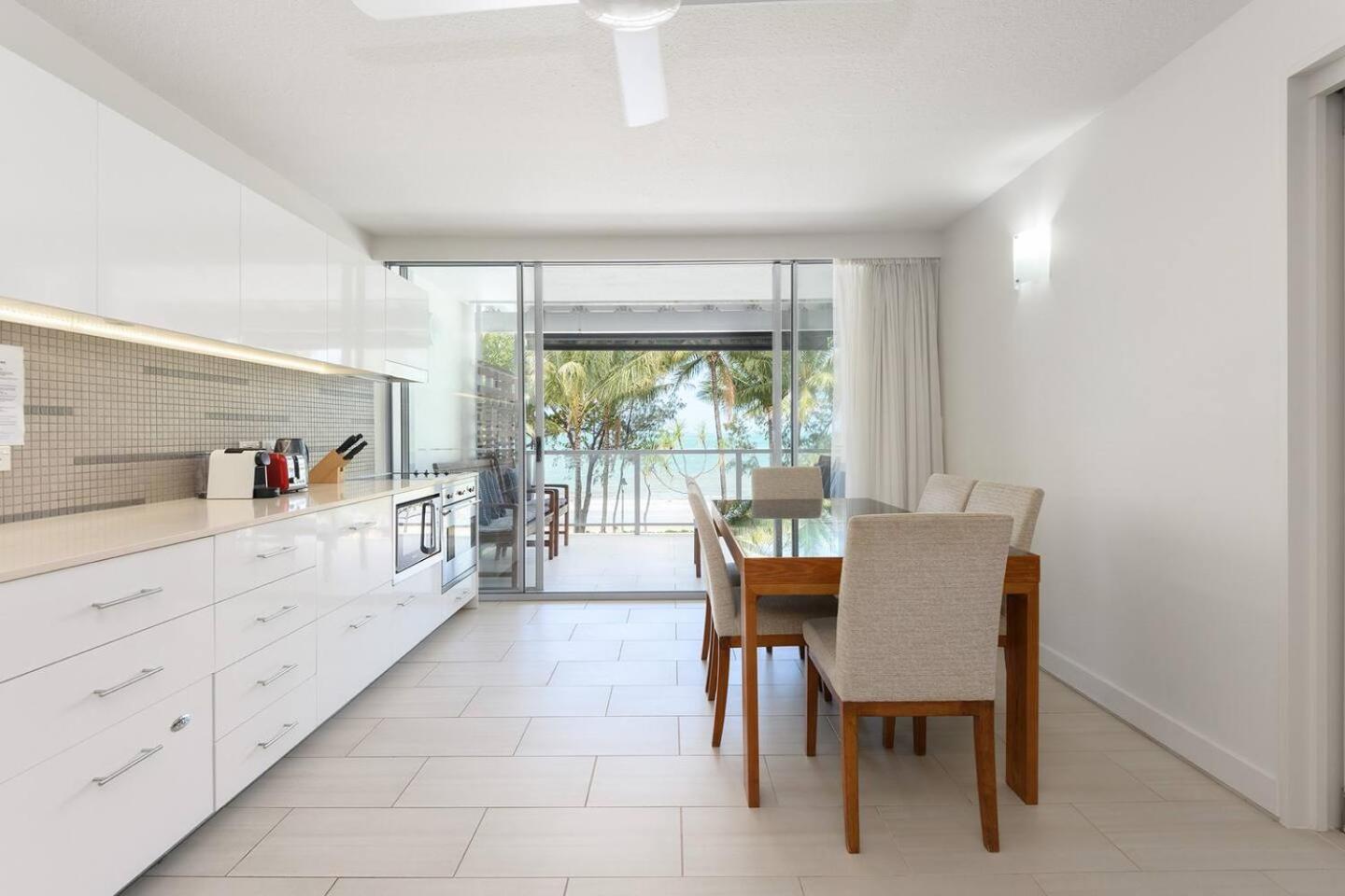 Aspen - Beachfront Bliss At The Drift * Palm Cove