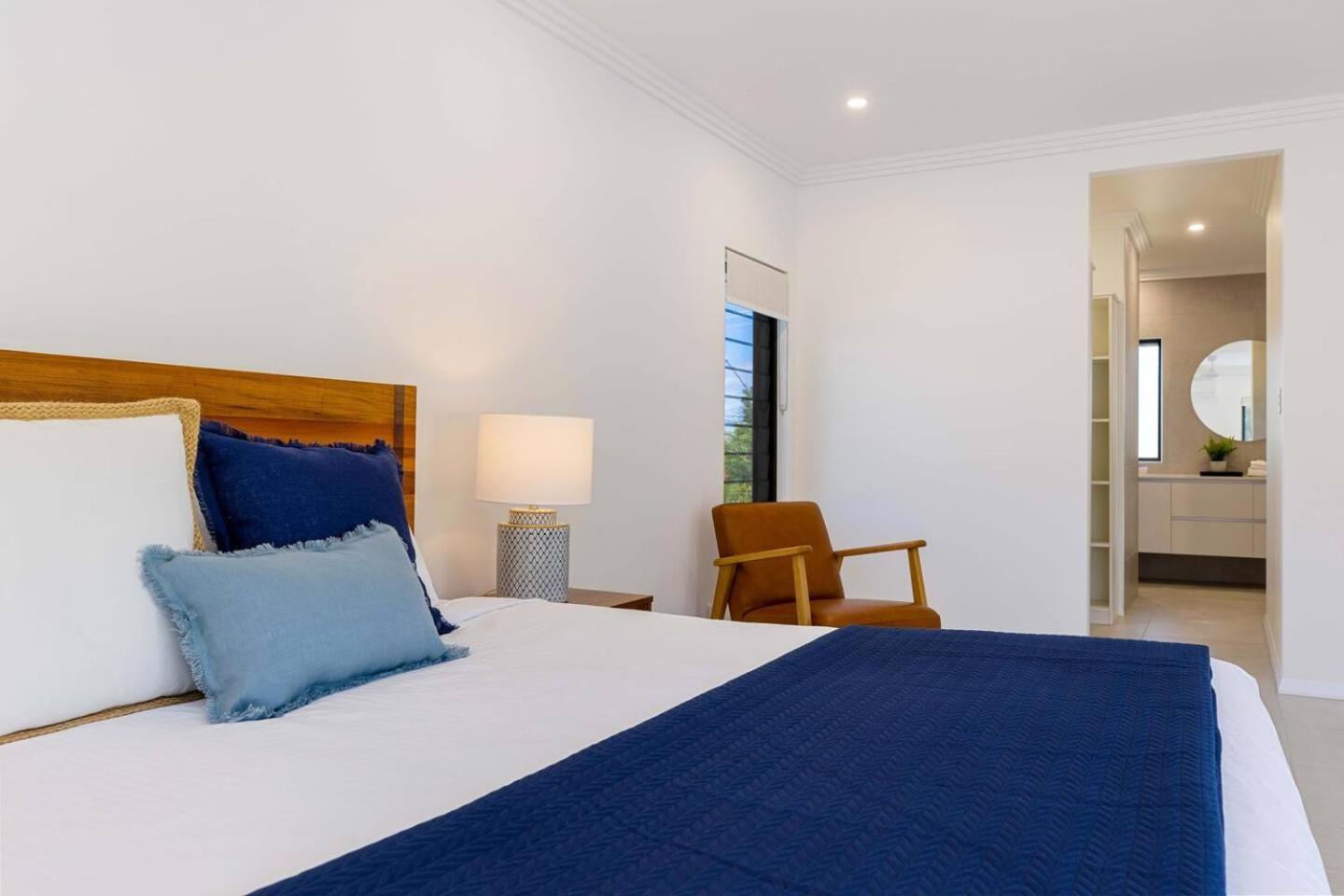 Holiday home Raphari At The Cove - A Stunning Poolside Escape