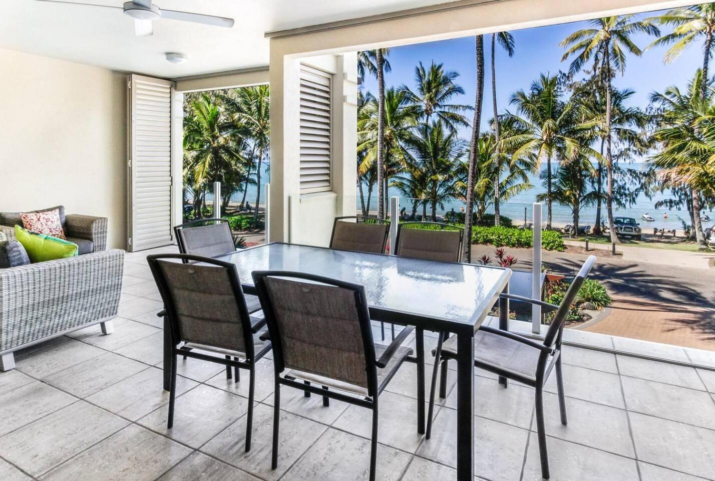 Amarillo At Island Views—breezy Waterfront Bliss Apartment Palm Cove