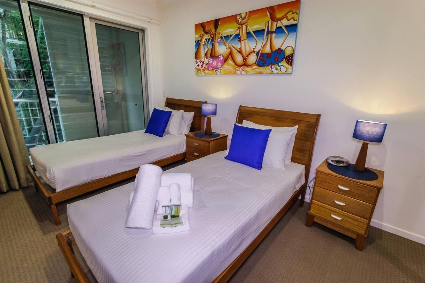 Azul At Island Views—bask In Beachfront Living Apartment