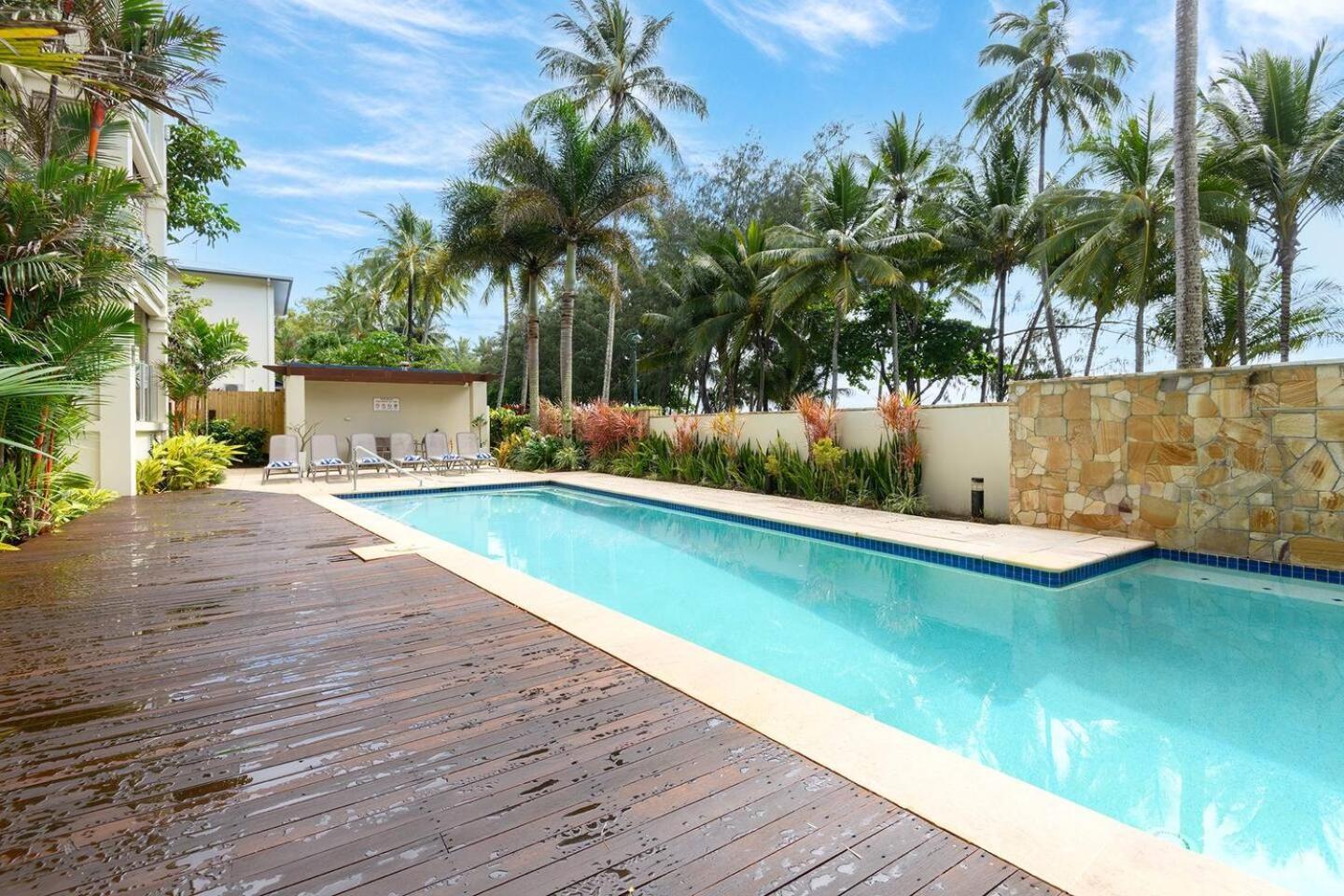 Gris At Island Views—pool Paradise On The *