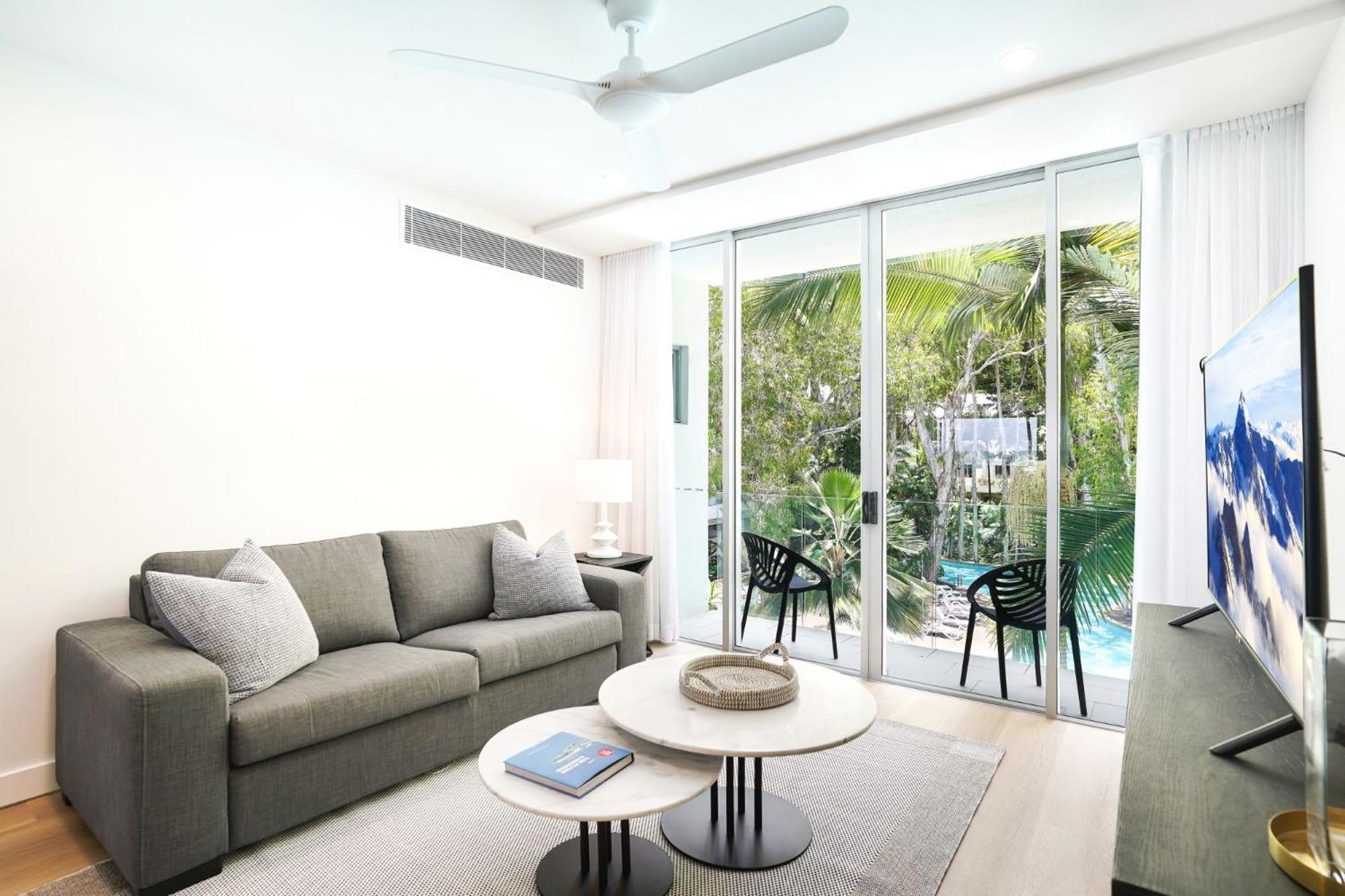 Apartment Amaroo - Luxury Overlooking The Coral Sea