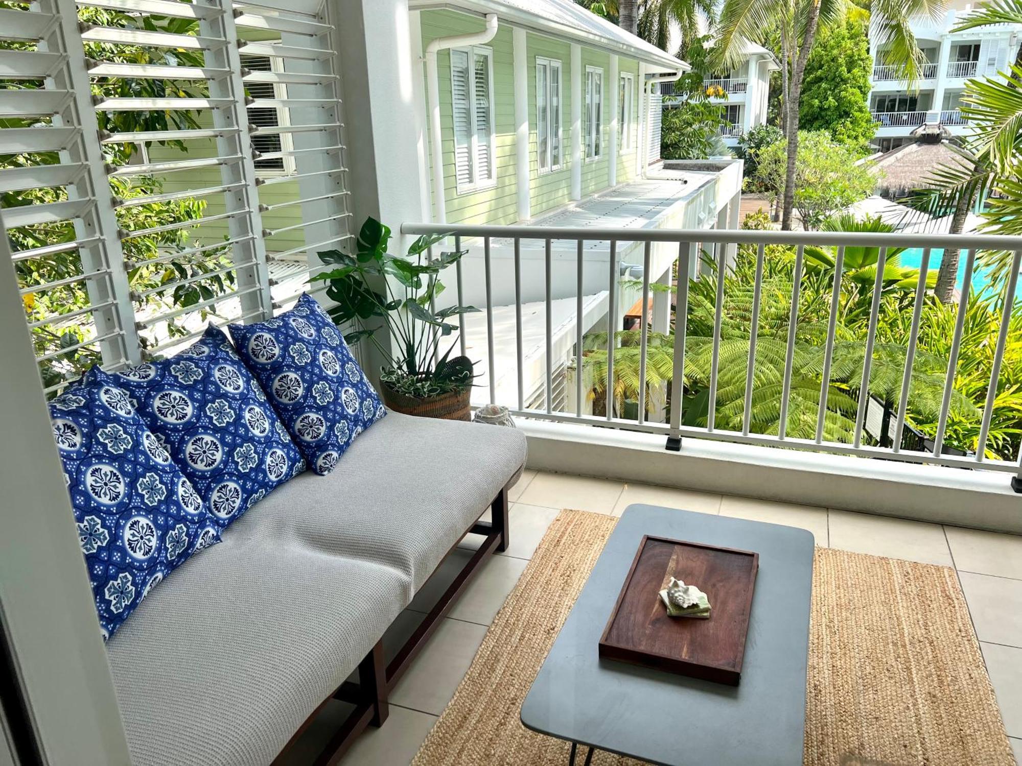Club Apartment