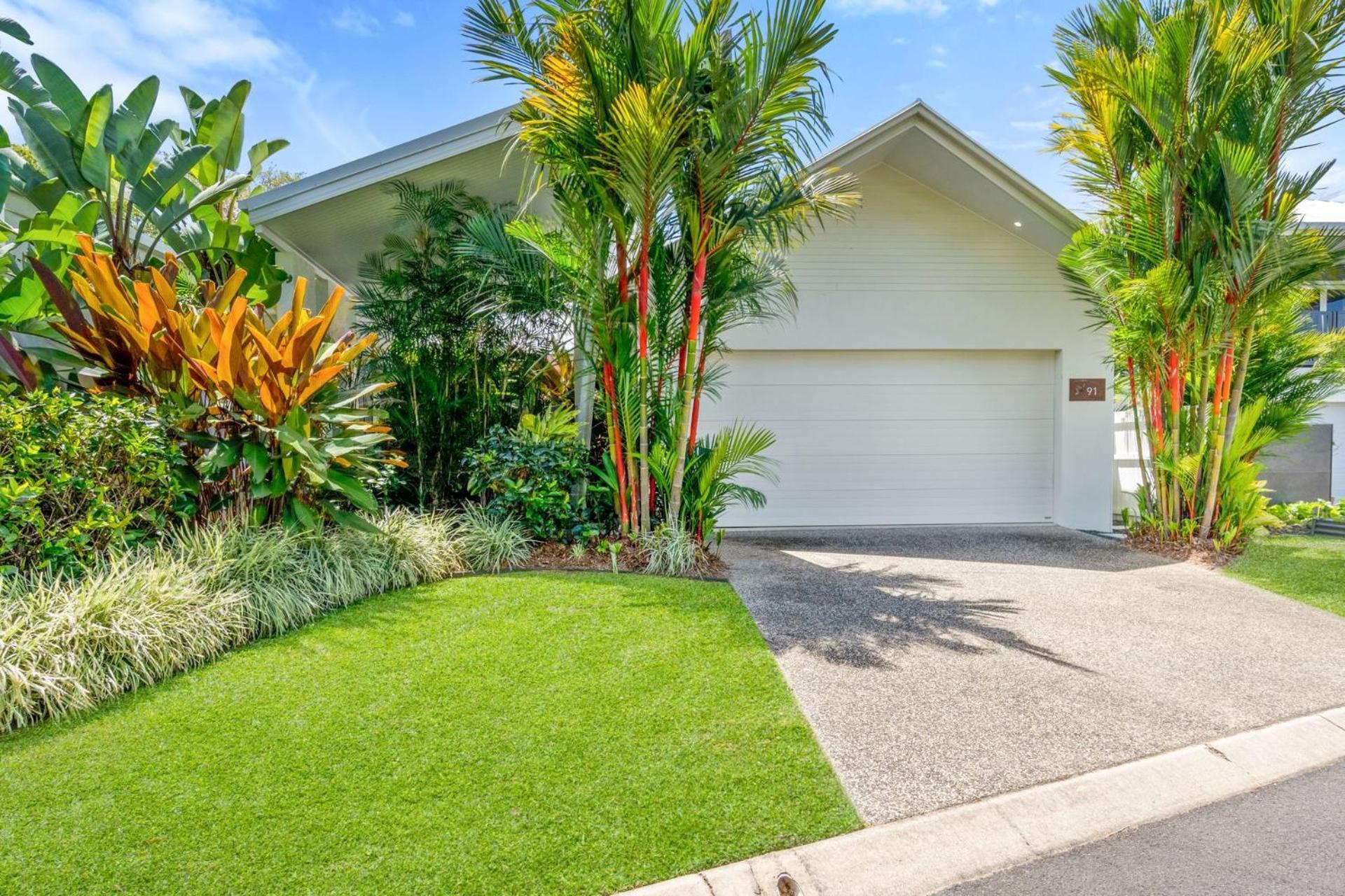 Belle Escapes Luxury Edge * Palm Cove
