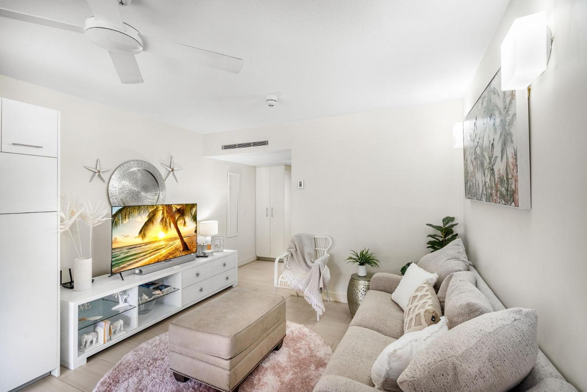 Apartment Belle Escapes Drift Beachfront 2202 *