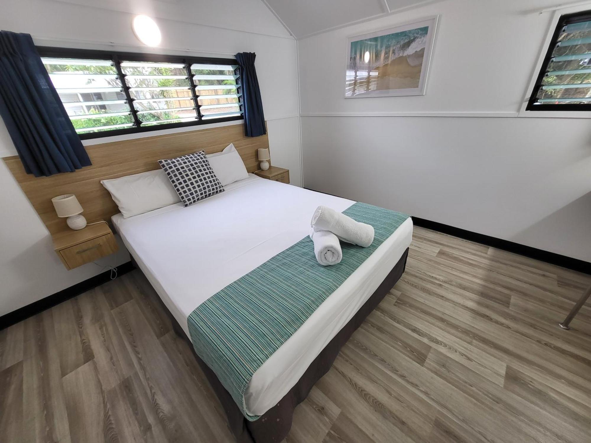 Ellis Oceanfront Palm Cove