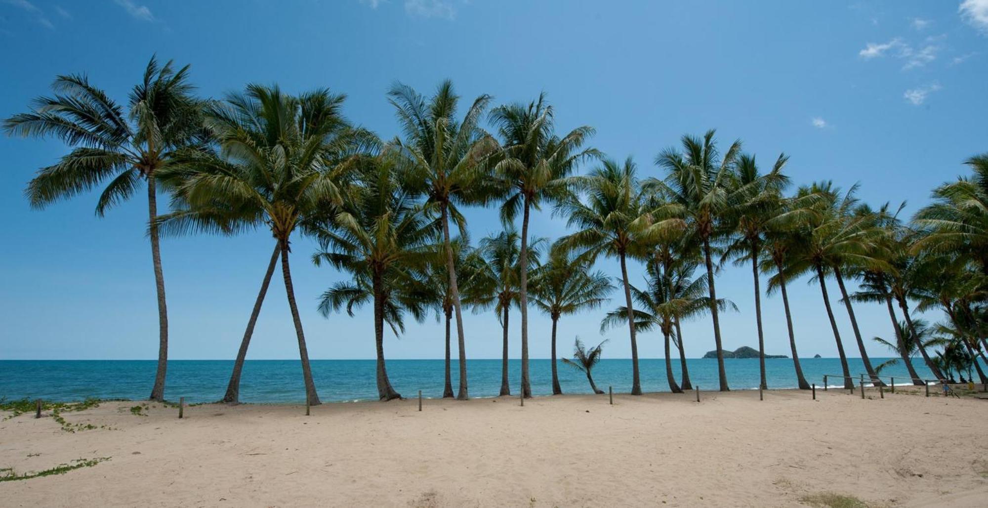 Ellis Oceanfront 4* Palm Cove