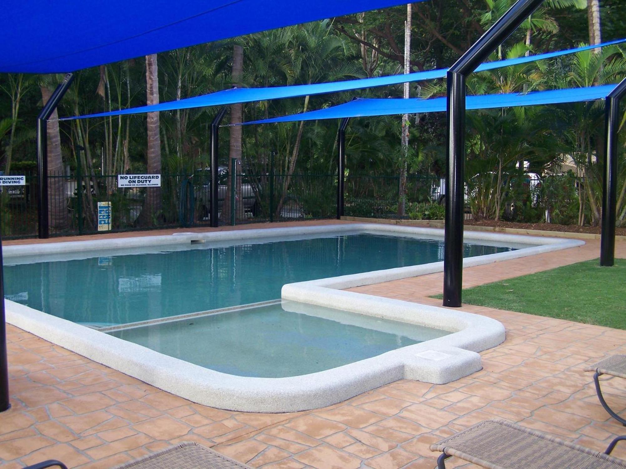 Ellis Oceanfront 4* Palm Cove