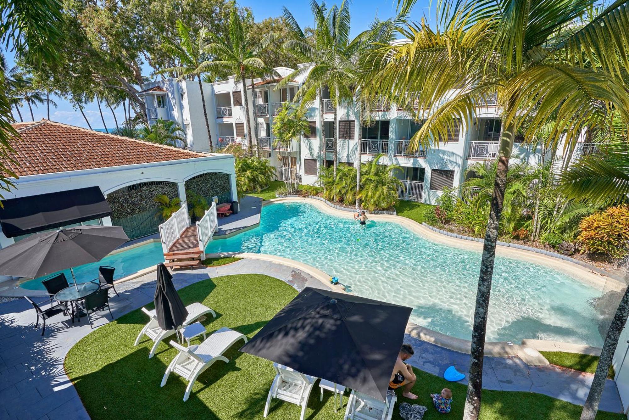 Alassio Absolute Beachfront 201 *