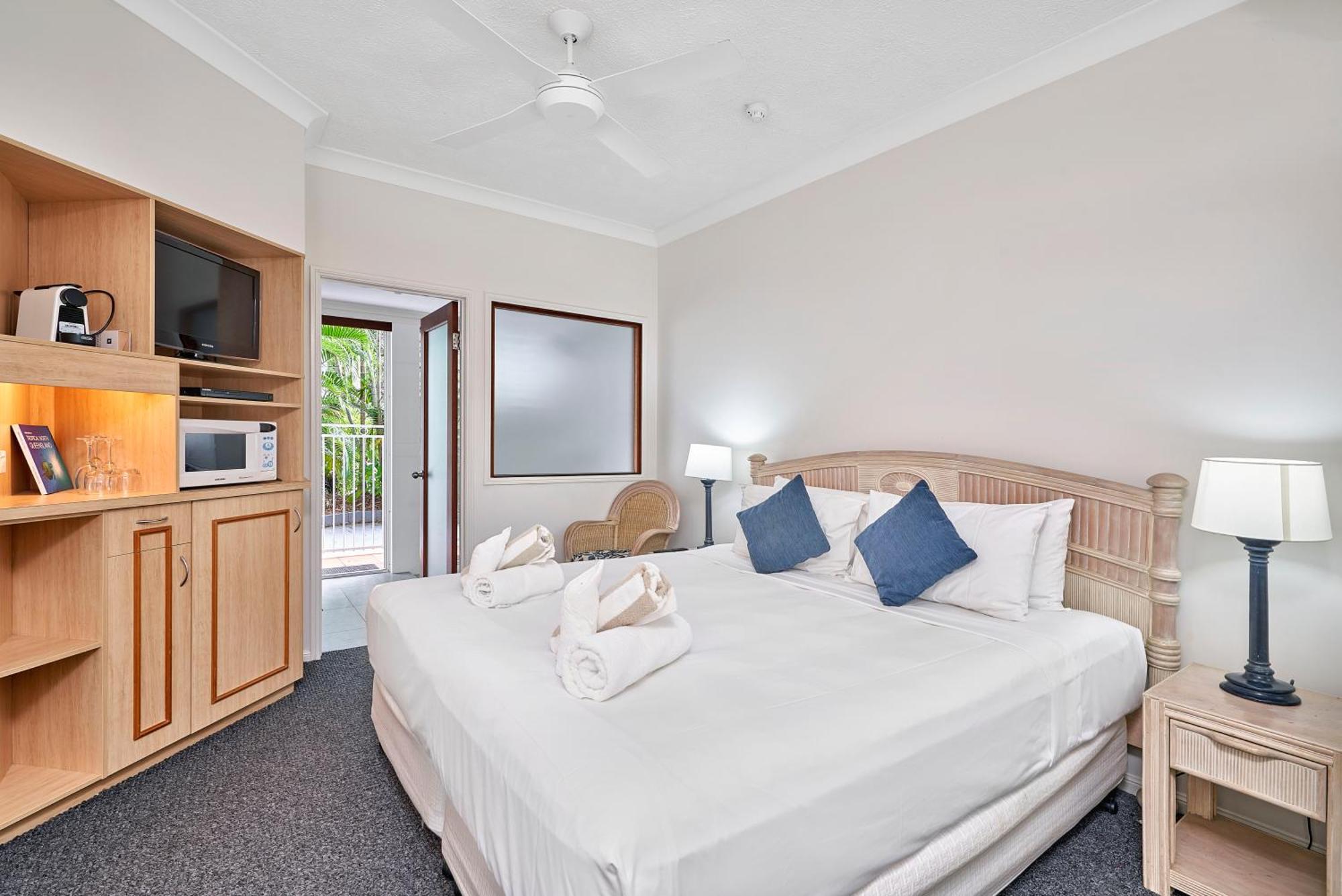 Alassio Beachfront Palm Cove