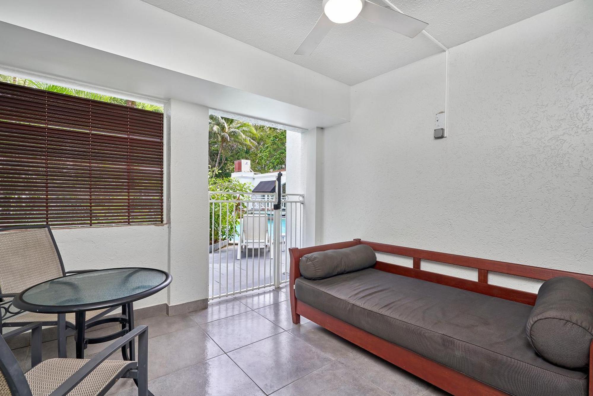 Alassio Beachfront * Palm Cove