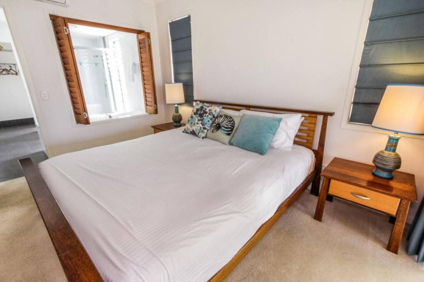 Turquesa Tides - Beachfront Living Apartment