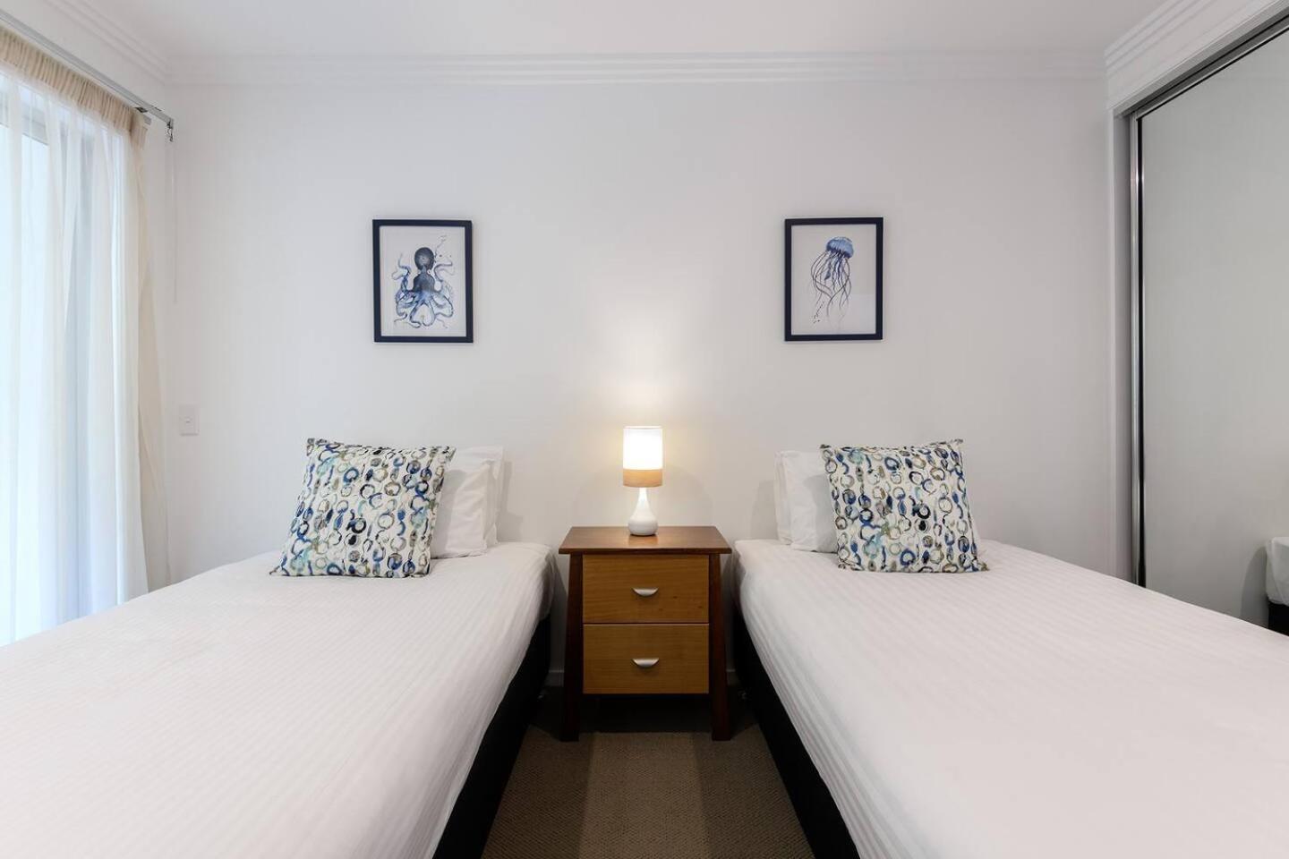 The Esplanade Escape - Your Ideal Beachfront Break