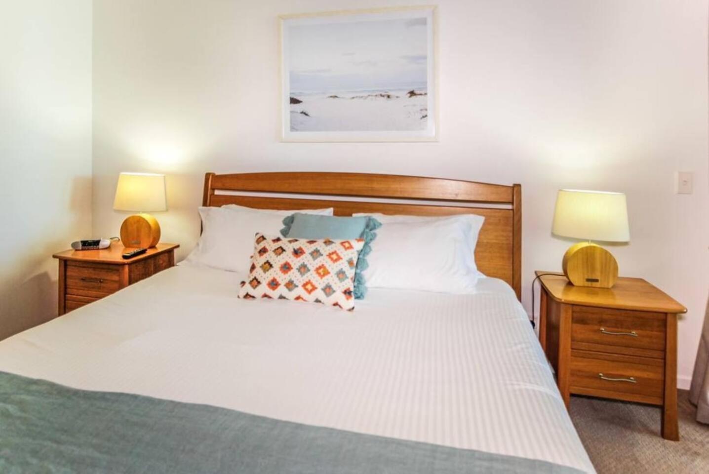 Apartment Dreamscape Haven - Your Poolside Paradise *