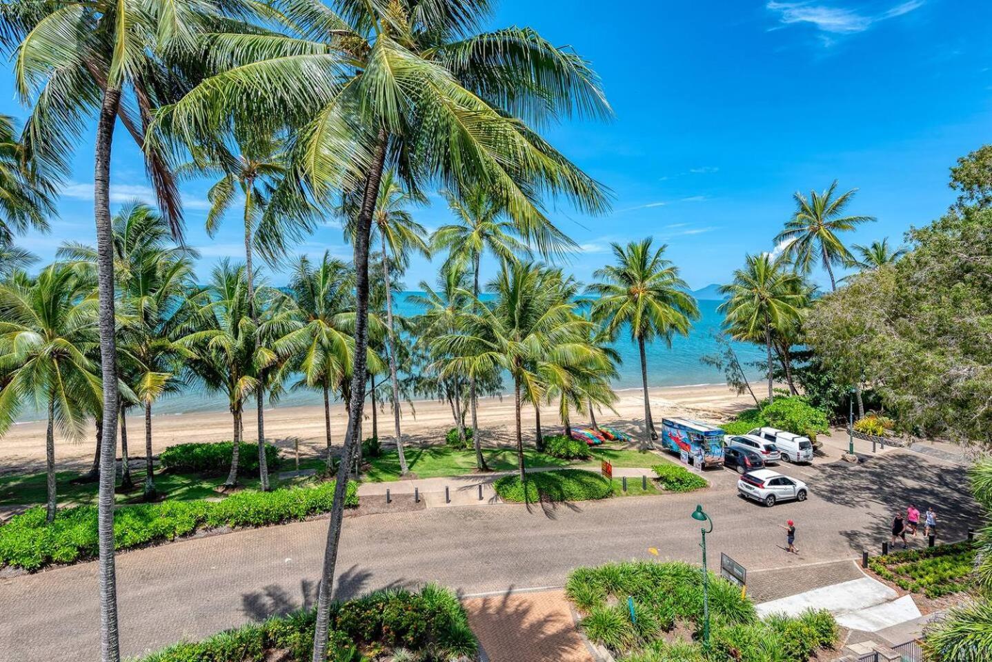 Apartment Opal Dreams - Your Gateway To Beachfront Bliss *