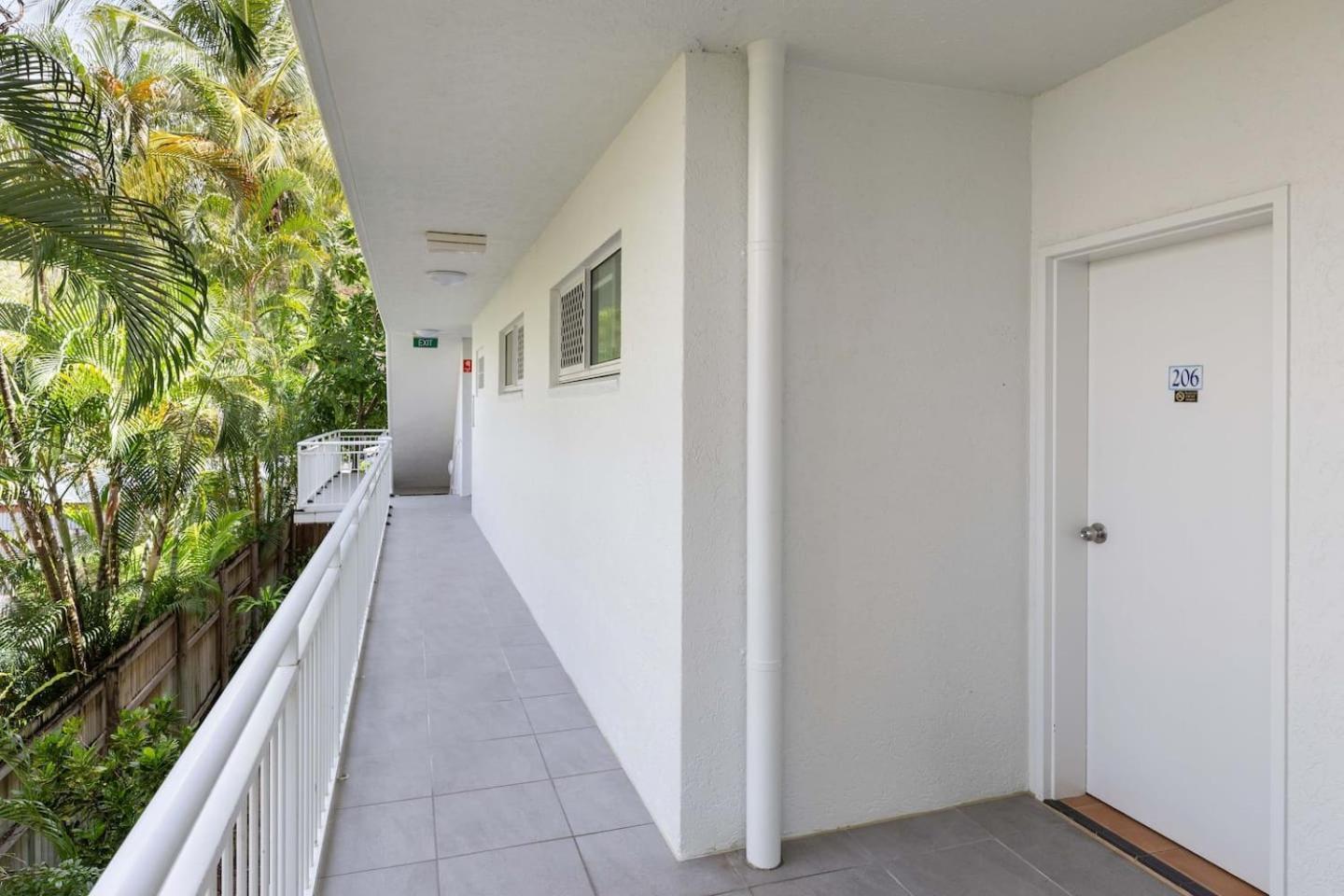 'swaying Palms And Salt Air' A Dreamy Tropical Haven