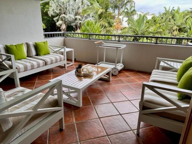 Aparthotel Oasis At Palm Cove