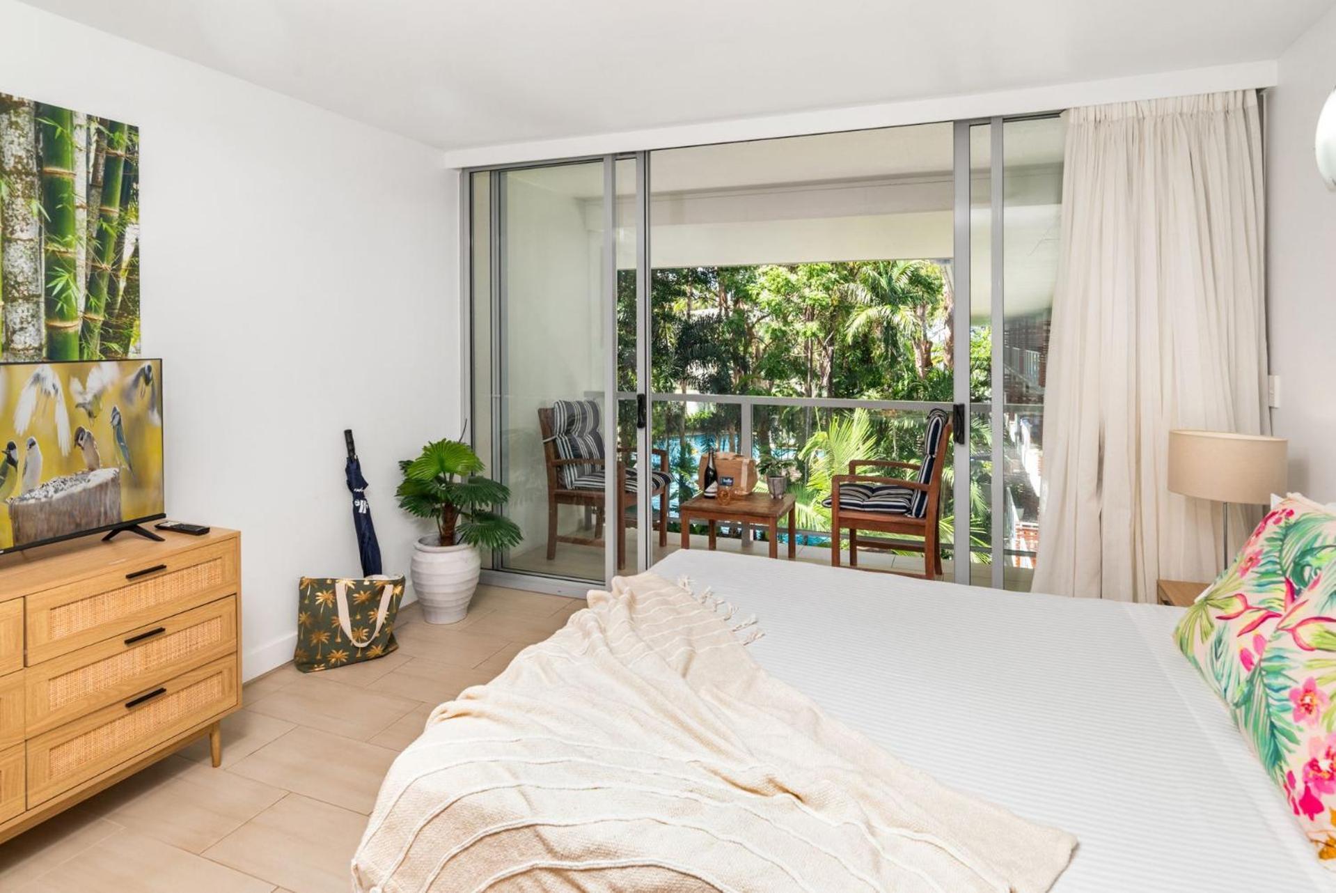 Belle Escpaes Drift Beachfront 3401 Apartment