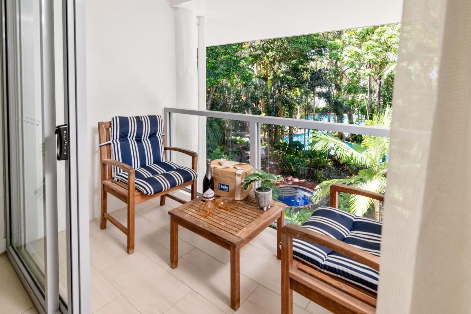 Belle Escpaes Drift Beachfront 3401 Apartment Palm Cove