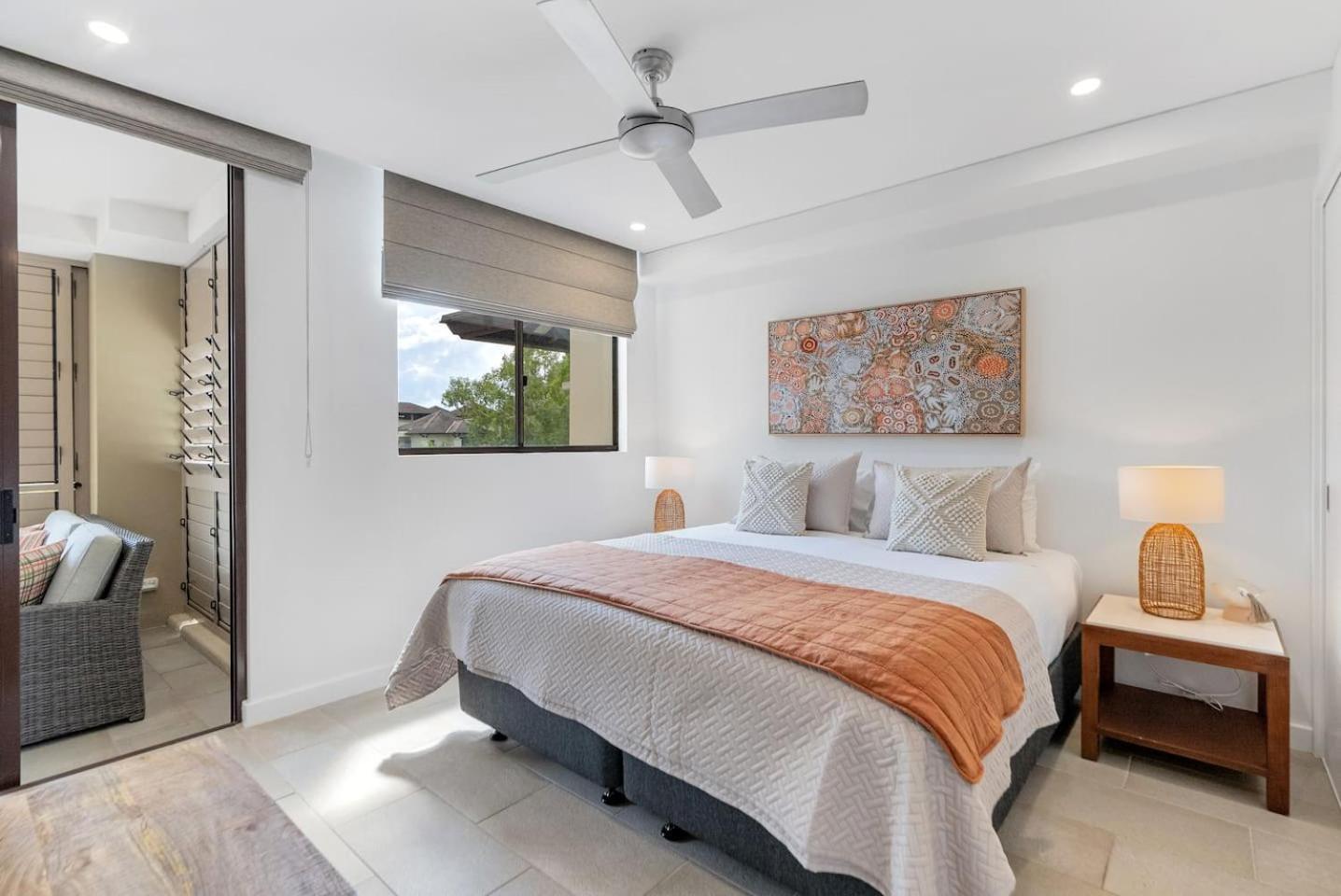 'tropical Escape' Coastal Daydreams With Rooftop