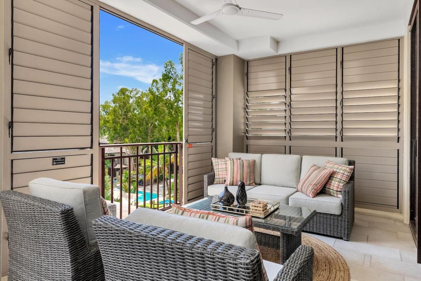 'tropical Escape' Coastal Daydreams With Rooftop Apartment Palm Cove