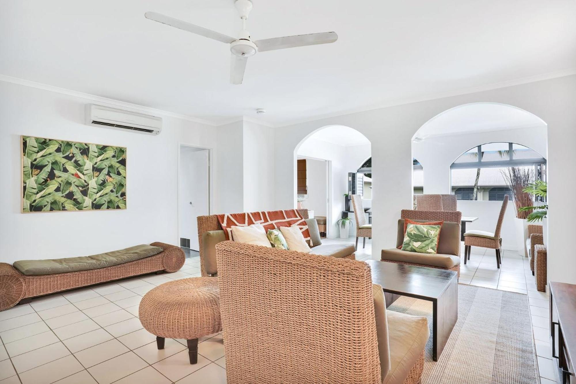 Apartment 'kensington' At Mango Lagoon *