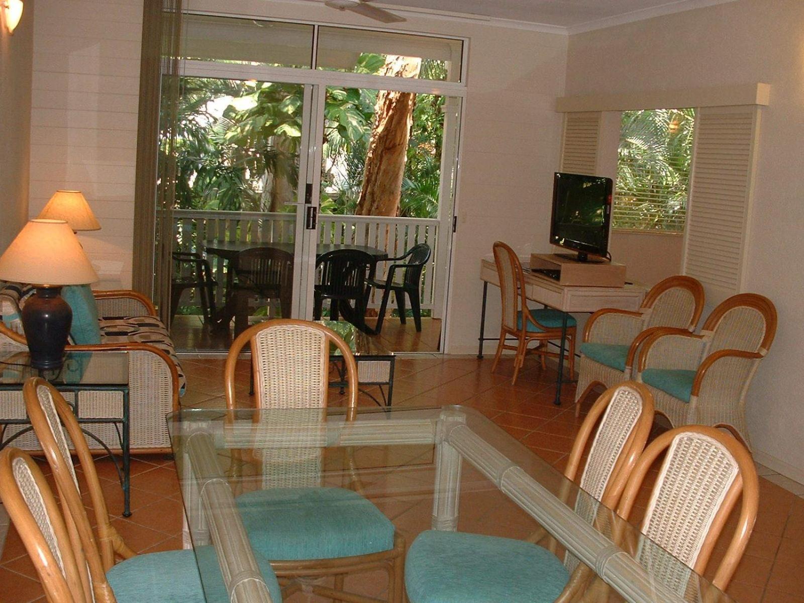 Tropic Palm Cove