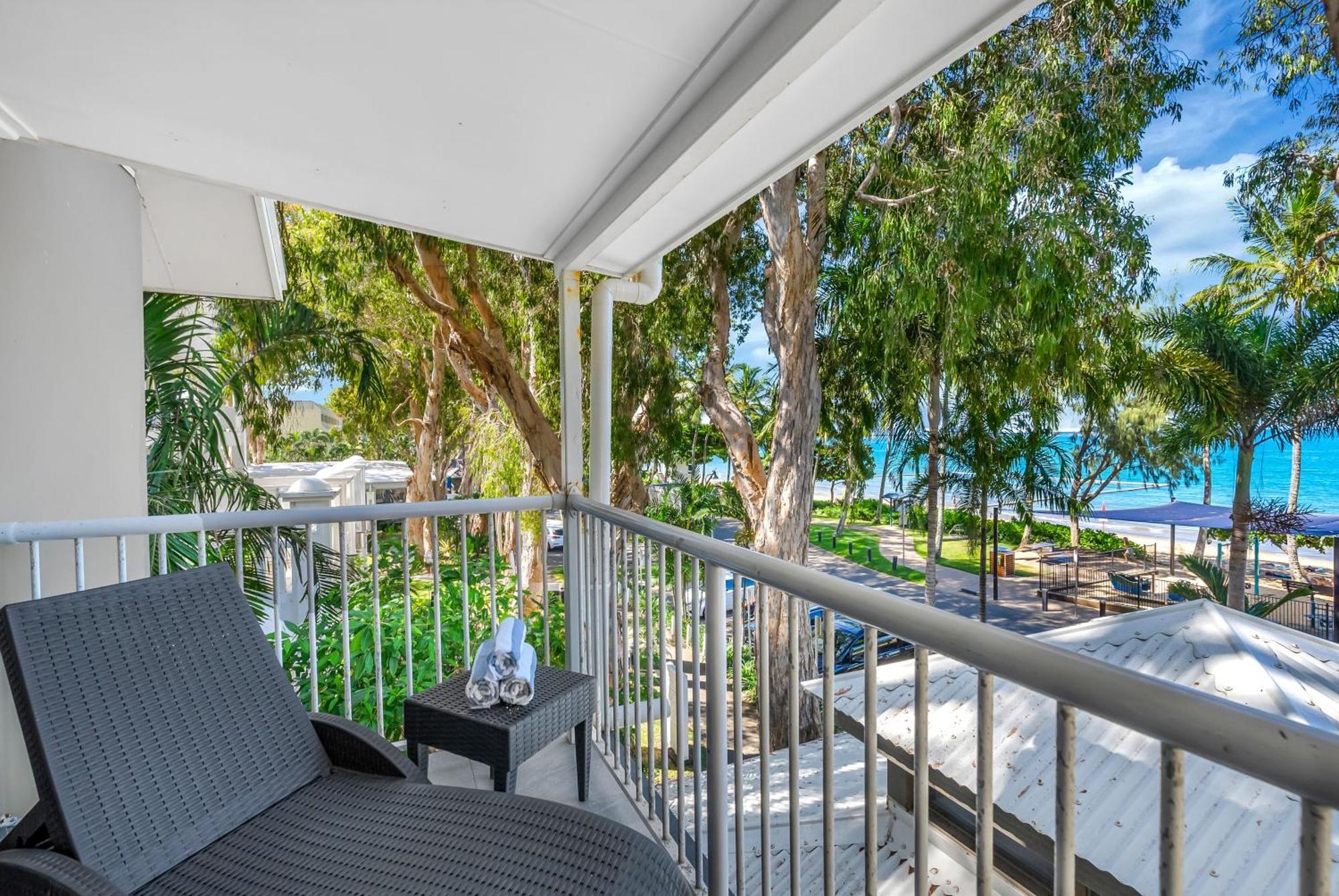 Ocean Outlook - Absolute Beachfront Apartment